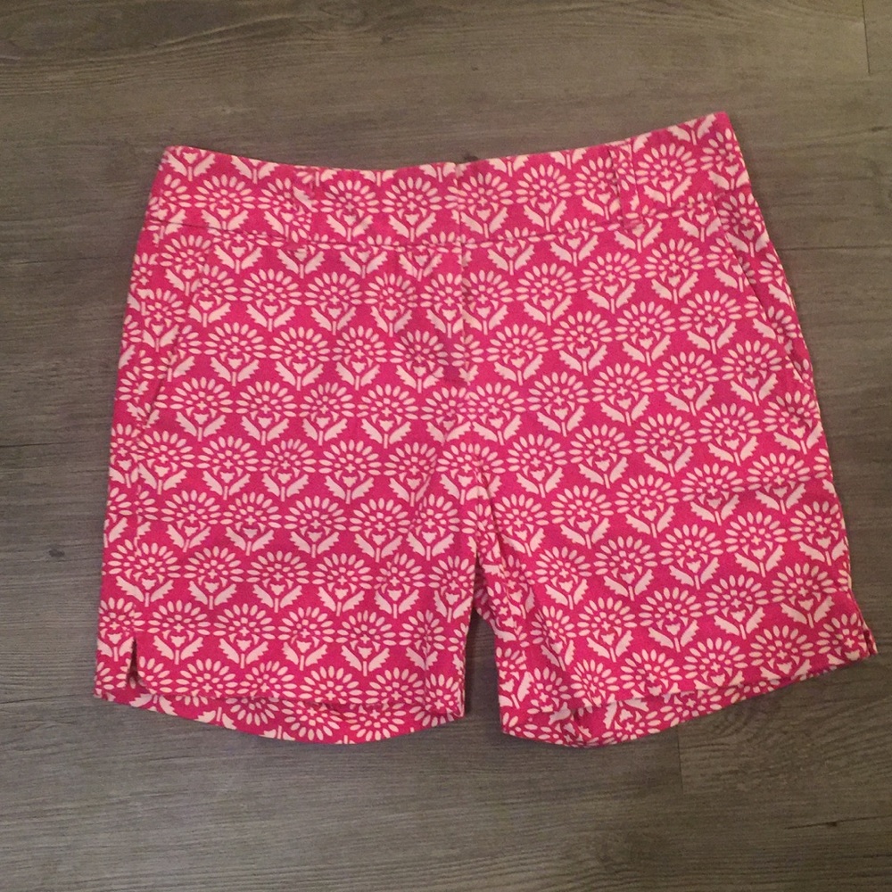 LOFT ANN TAYLOR Pink Flower Shorts Sz 00 - Picture 1 of 5